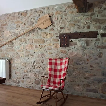 Oihenartezaharrea, Bulle De Serenite *