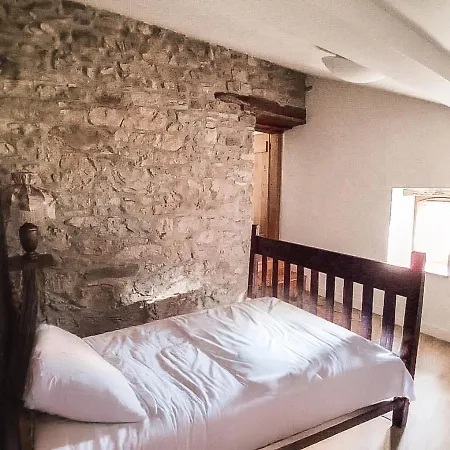 Oihenartezaharrea, Bulle De Serenite בית נופש