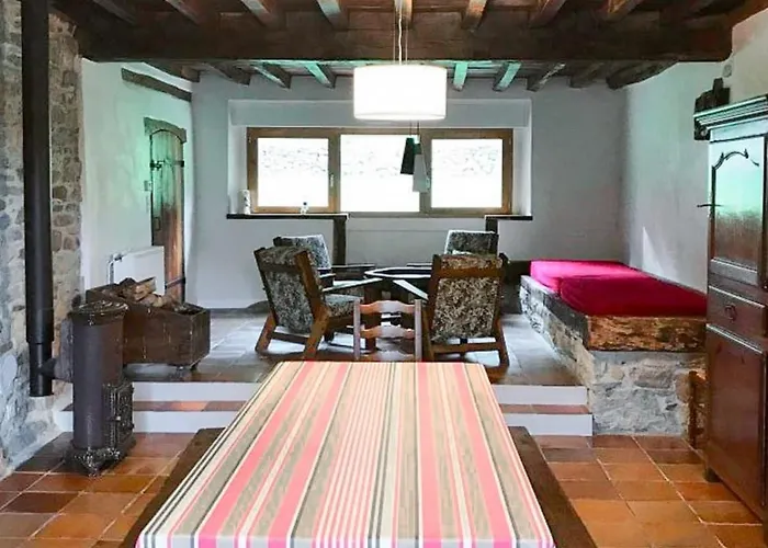 Oihenartezaharrea, Bulle De Serenite Ibarrolle