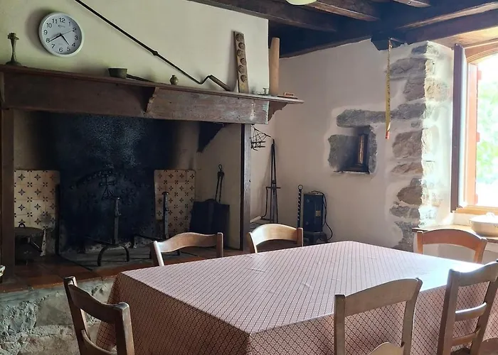 Oihenartezaharrea, Bulle De Serenite Ibarrolle